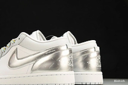 DX6070-101 Away Jordan SE Silver 1 Low Tear 1113